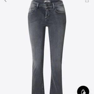 Ltb jeans - Säljer dessa super snygga gråa Ltb jeans då dom ej kommer till användning. Storlek 25/36❤️ I nyskick!