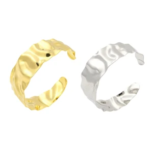 Armband - All information på bild 2 👉🏻 79kr för ett, frakt 20kr. 💌 Instagram - Vikiicom