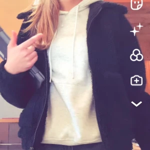 Höstjacka - Säljer en fin höstjacka 🥰