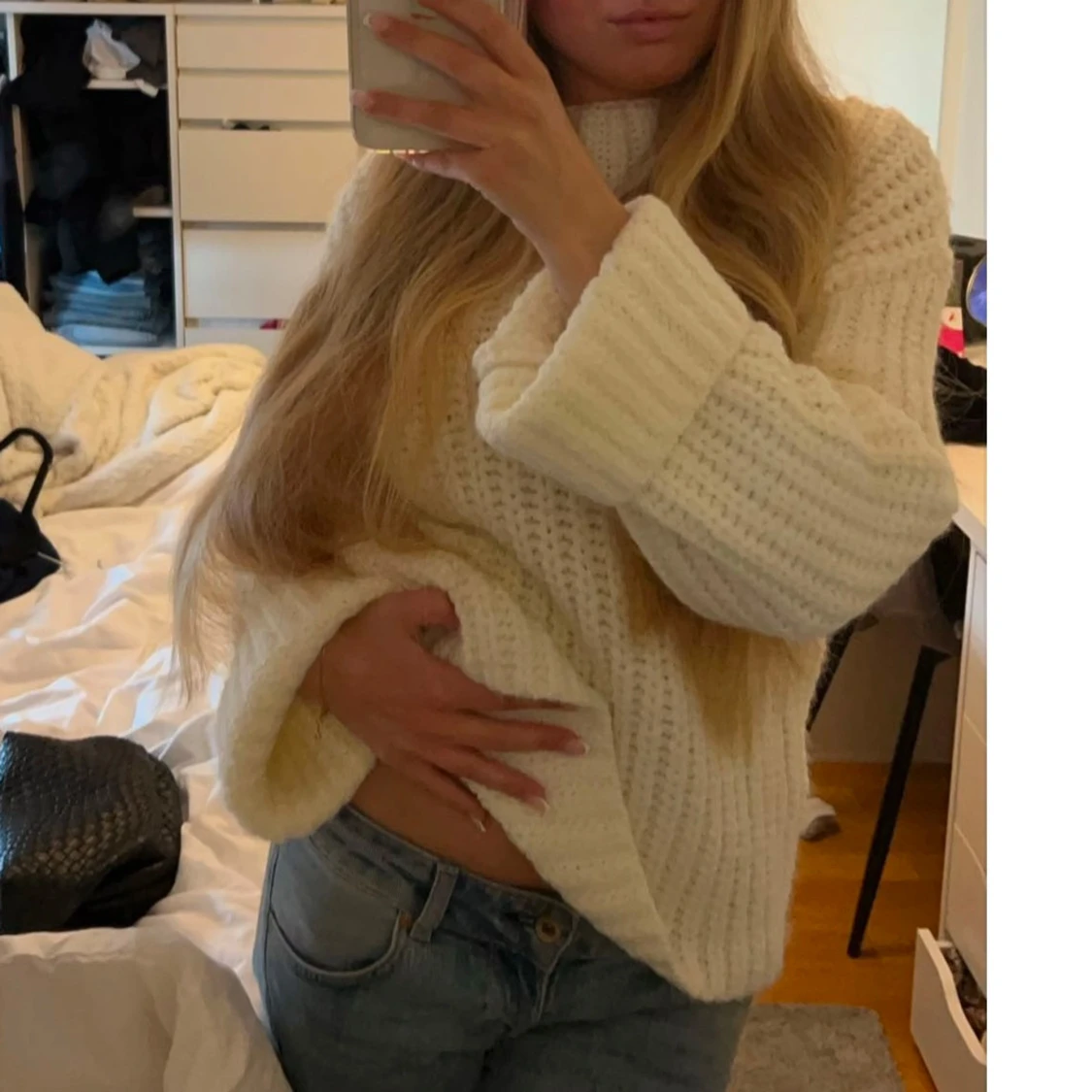 Vit stickad tröja - 92