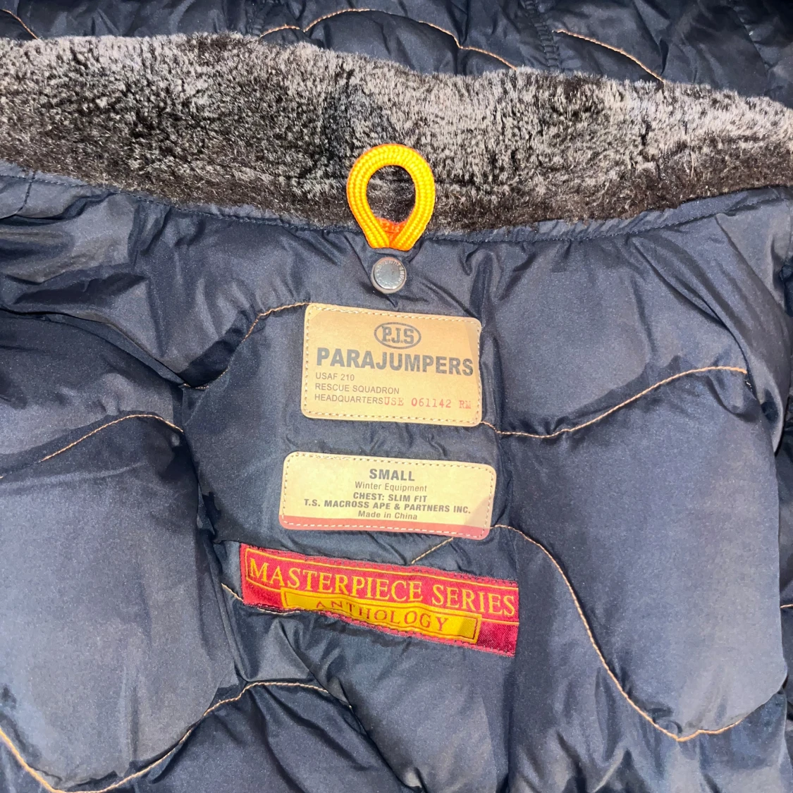 Svart jacka från Parajumpers - 90