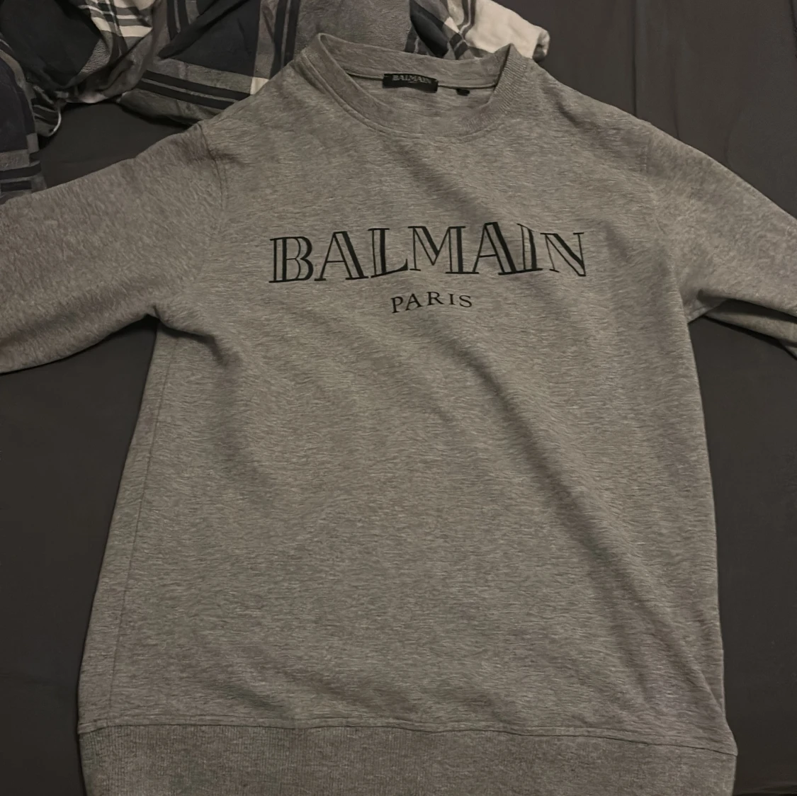 Grå sweatshirt från Balmain
