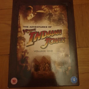 Indianajonesvolumeone - Jag säljer den här dvdboxen
