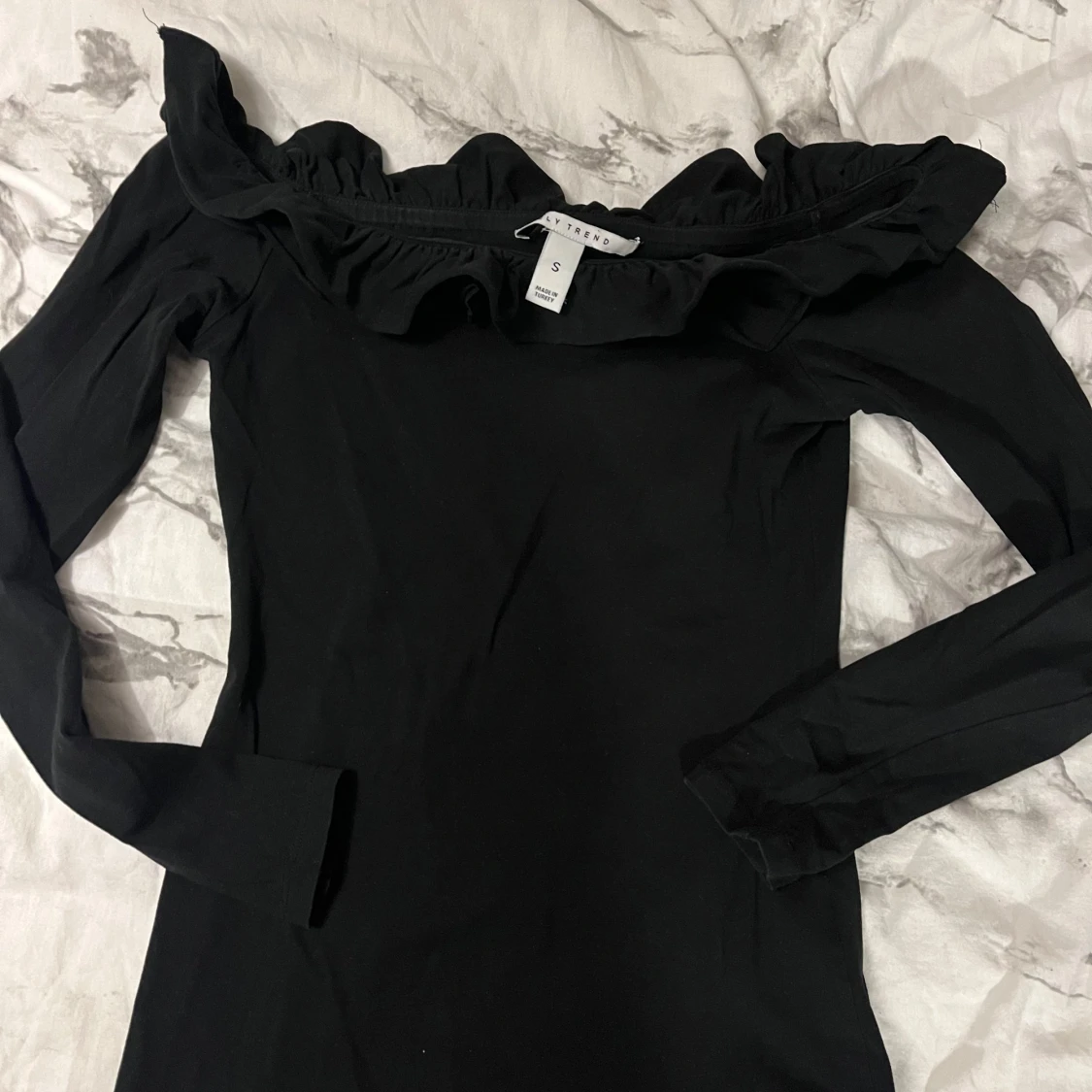 Off shoulder topp från NLY Trend - 90