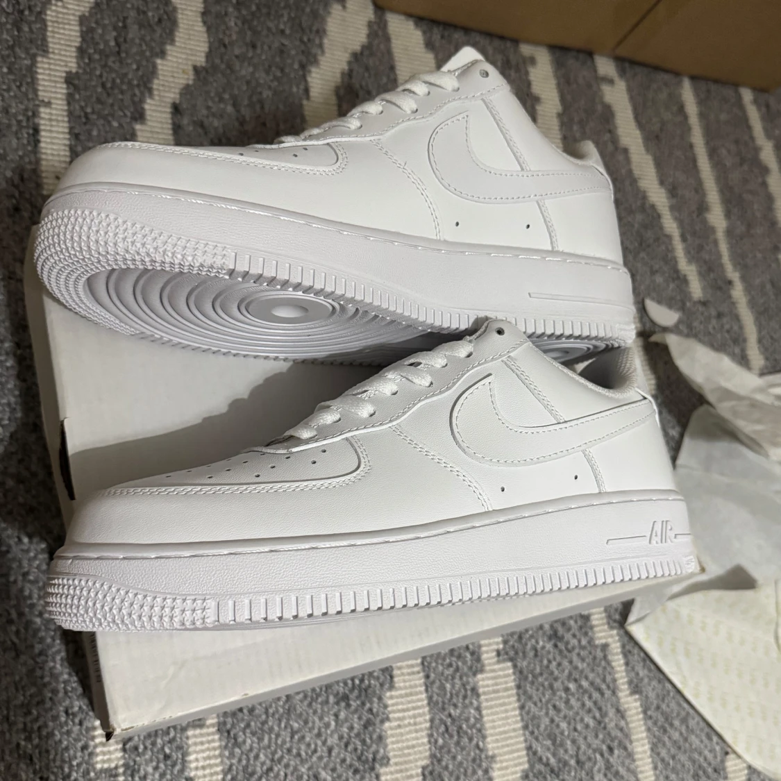 Nike Air Force 1
