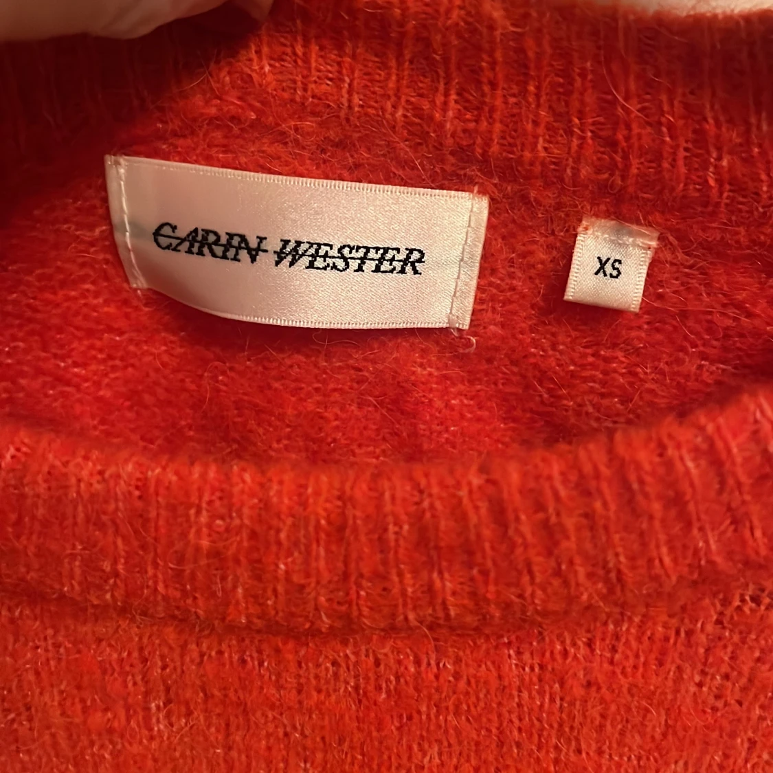 Röd stickad tröja från Carin Wester - 91