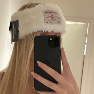 true religion hårband 🤍 - så skönt hårband från true religion, helt ny!! ok att köpa direkt 🤗🪽