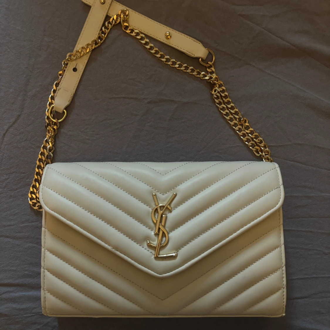 Vit quiltad axelväska från Saint Laurent - 90