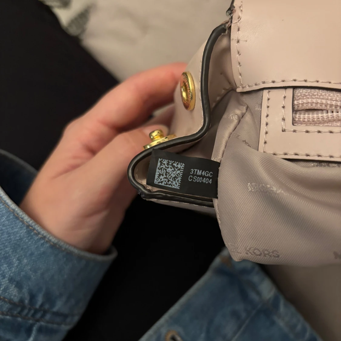 Ljusrosa Michael Kors väska  - 92