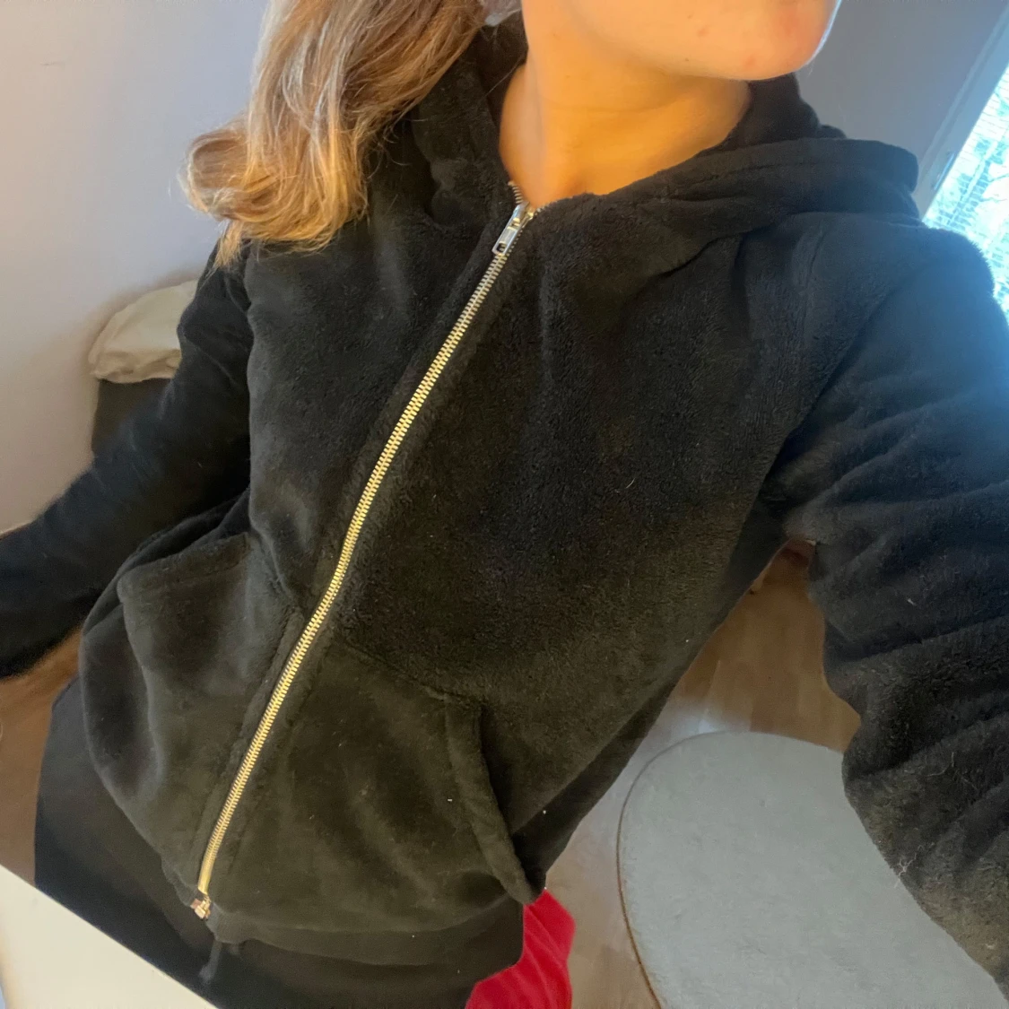 Svart fluffig zip-up hoodie❤️ - 91