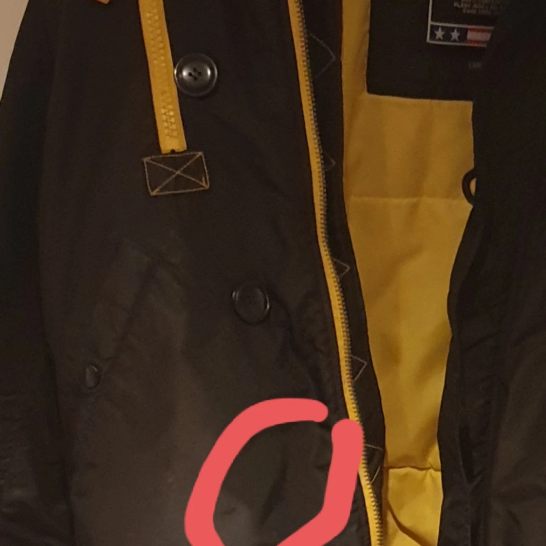 Svart bomberjacka från Alpha Industries - 93