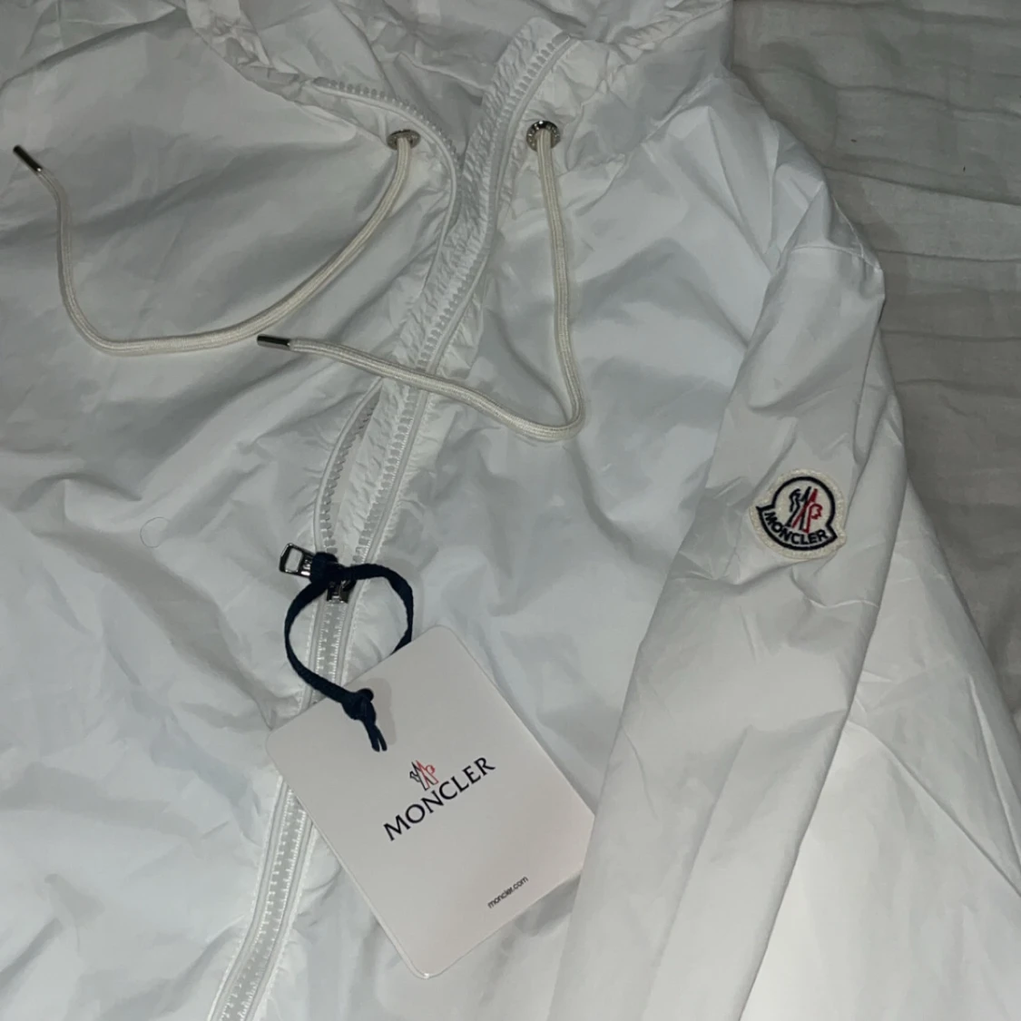 Moncler regnjacka vit - 90