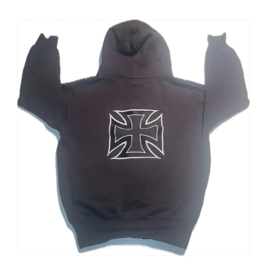 Svart hoodie från Road House - 1