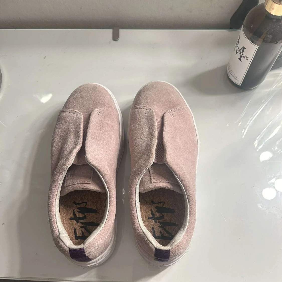 Rosa sneakers i mocka från eytys  - 1