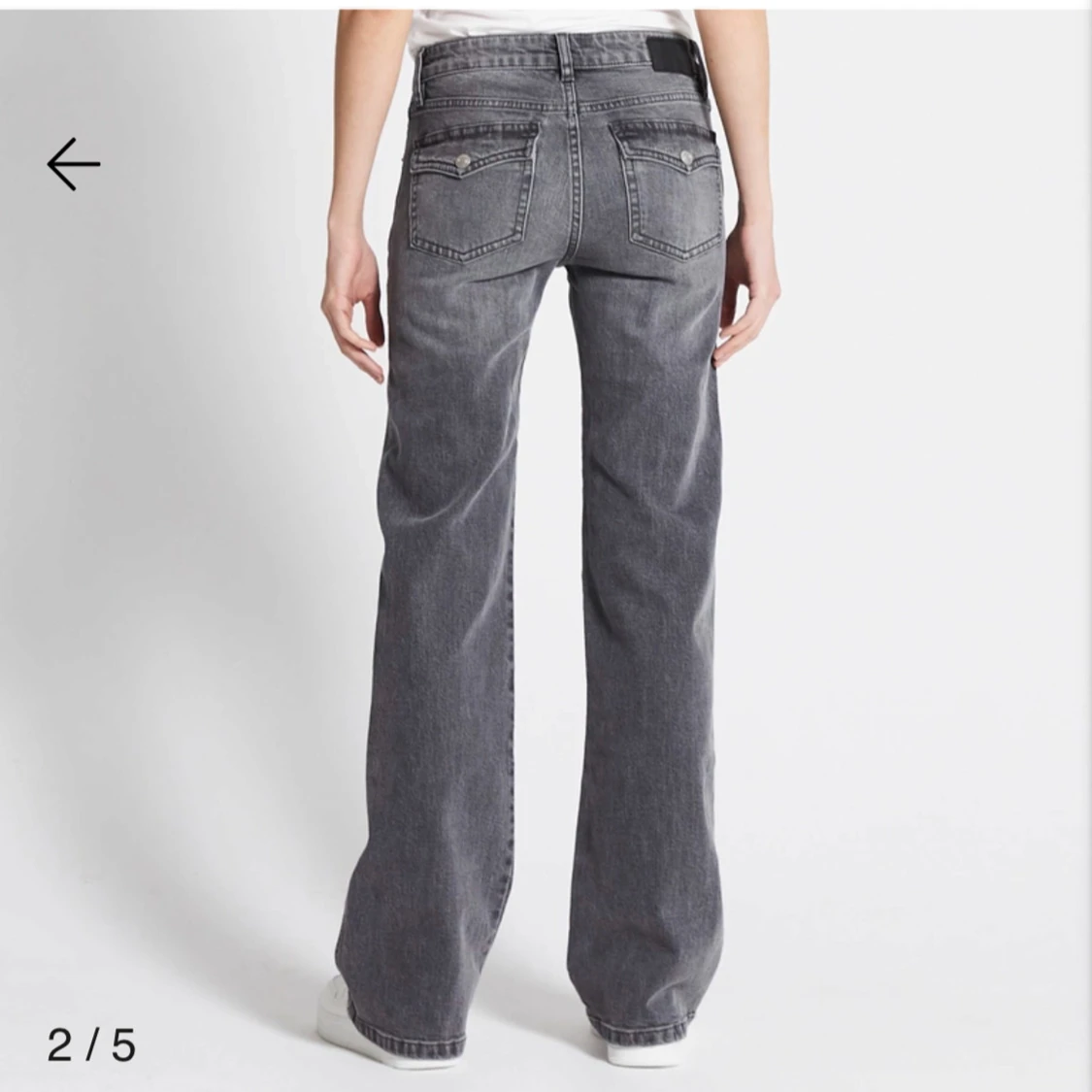 Grå jeans med bootcut - 90