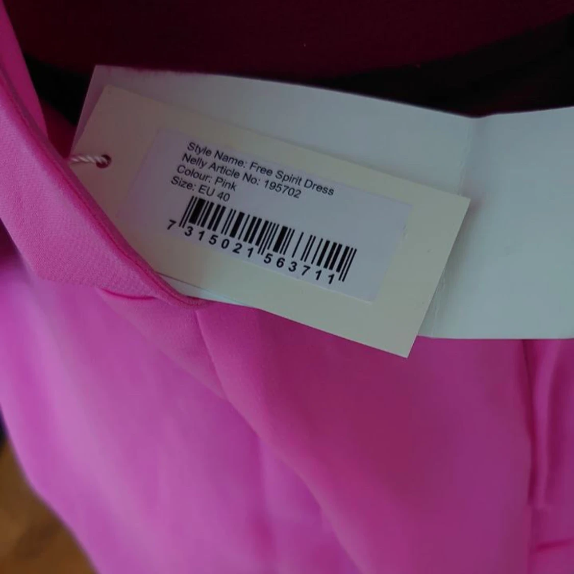 Rosa balklänning från NELLY, stl.40 - Nyskick/oanvänd - 91