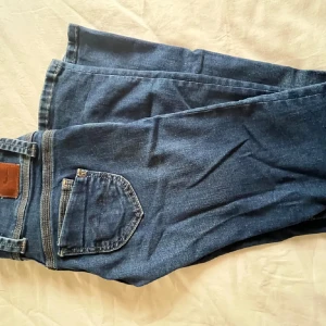 Pepe jeans - Populära pepe jeans i storlek w24 l32 sparsamt använda och i väldigt bra skick. Köpta för 1185 