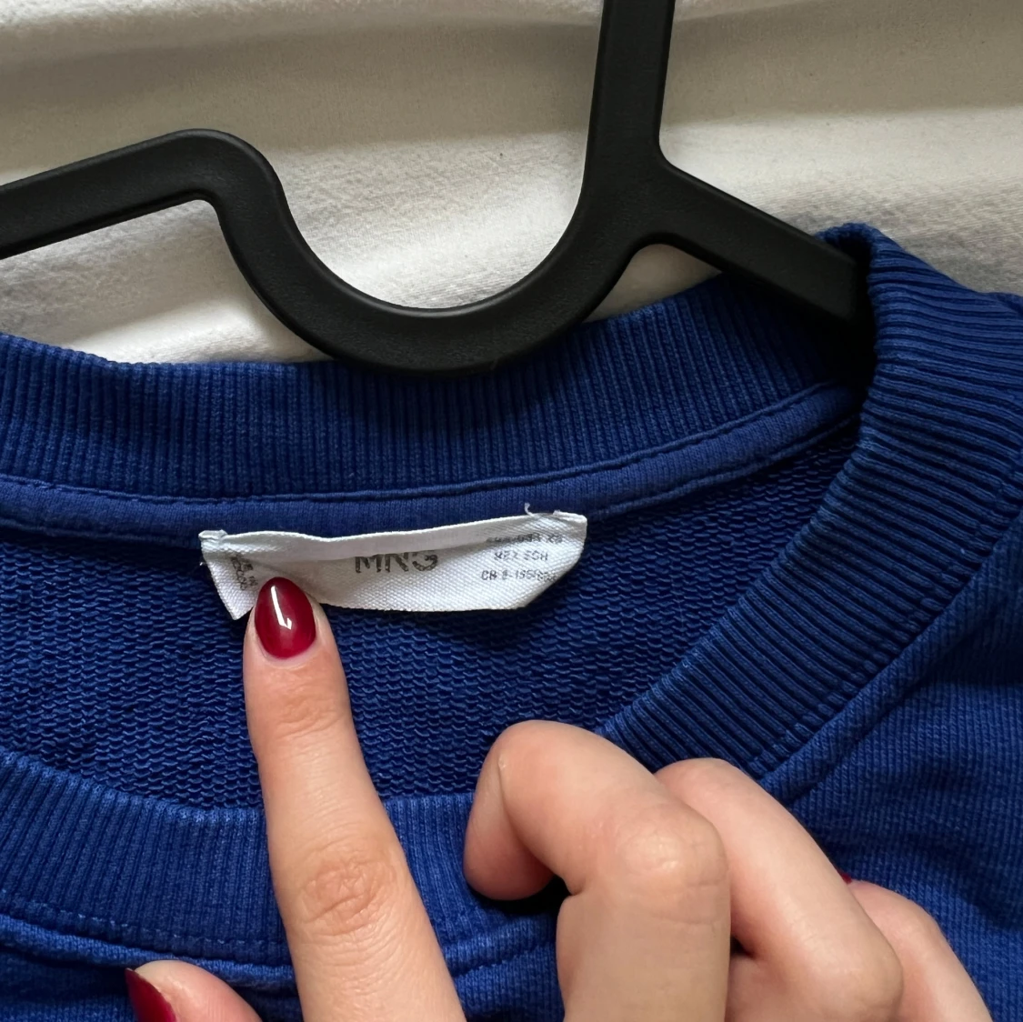 Blå sweatshirt från MNG - 90