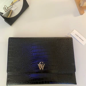 Datorfodral Carin Wester - Uanvänd men jättefin🥰