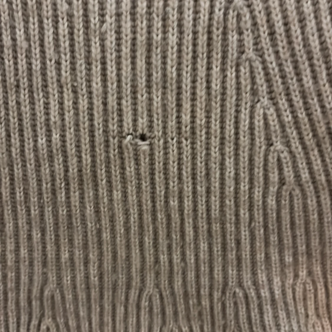 Stickad tröja  - 90