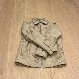 Jordan höst och vår Jacka - Ny skick