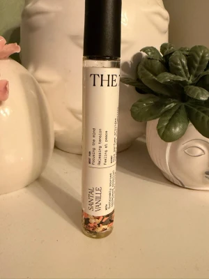 The 7 Virtues: Santal Vanille - 11ml från början (endast testad)