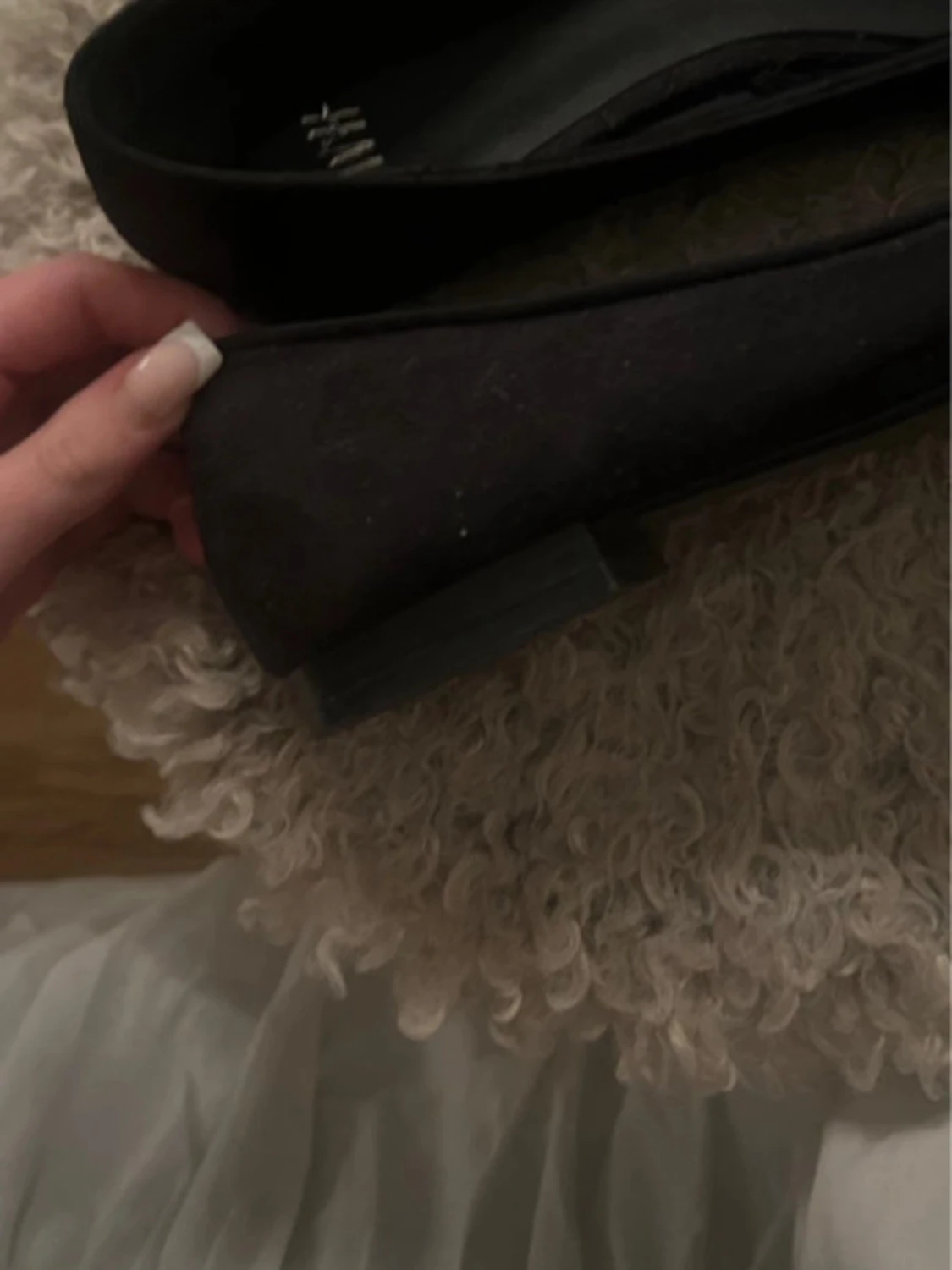 Svarta ballerinaskor med nitar H&M - 1