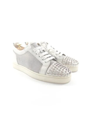 Christian Louboutin White Spikes Sneakers - •The Shoes has been gently used and is in very good condition •Size: 40 (fits 40/41) •Color: White •Retail price: 10000SEK •Insole: 26cm