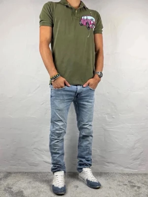 Replay jeans  - Ett par riktigt snygga jeans från Replay i storlek W28 L30 i modellen anbbas 