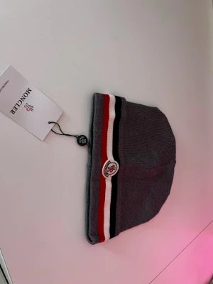 Mössa - Dm för köp! Pris går att diskutera 