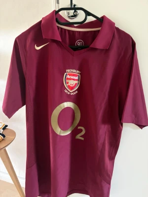 Arsenal Highbury tröja Henry 14 - Retro Arsenal 2006 Thierry Henry tröja. Använt fåtal gånger