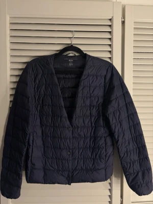 Uniqlo jacka - nypris 750