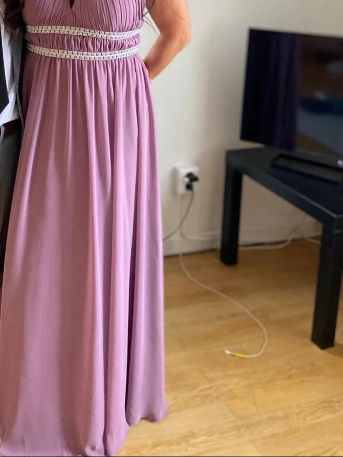 Lång lila klänning med smala band - 2