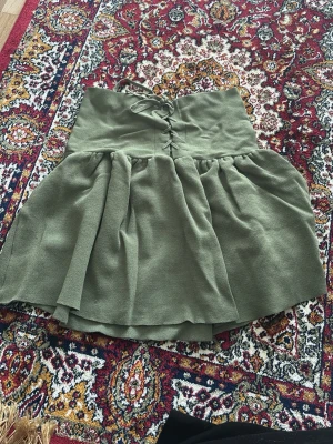 Grön kjol - Fint skick