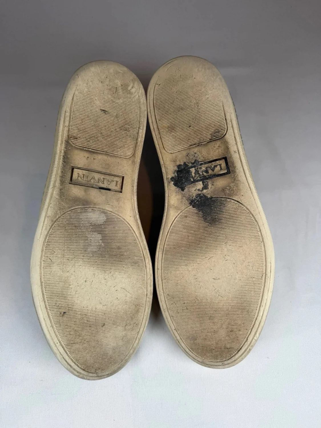 Mörkbruna sneakers med svart tå - 2