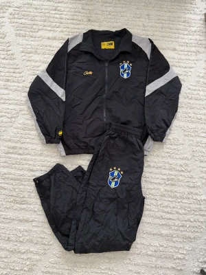 Corteiz brazil black windbreaker tracksuit - Size M, true to size. Just as new, unused. Feel free to ask questions DM
