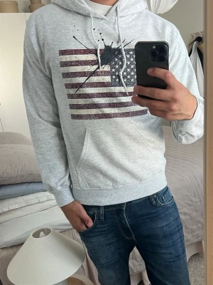 Concrete ink hoodie  - Nytt skick 