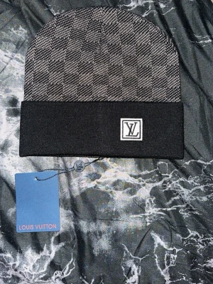 Mössa (helt ny oanvänd) - Mössa helt ny oanvänd 