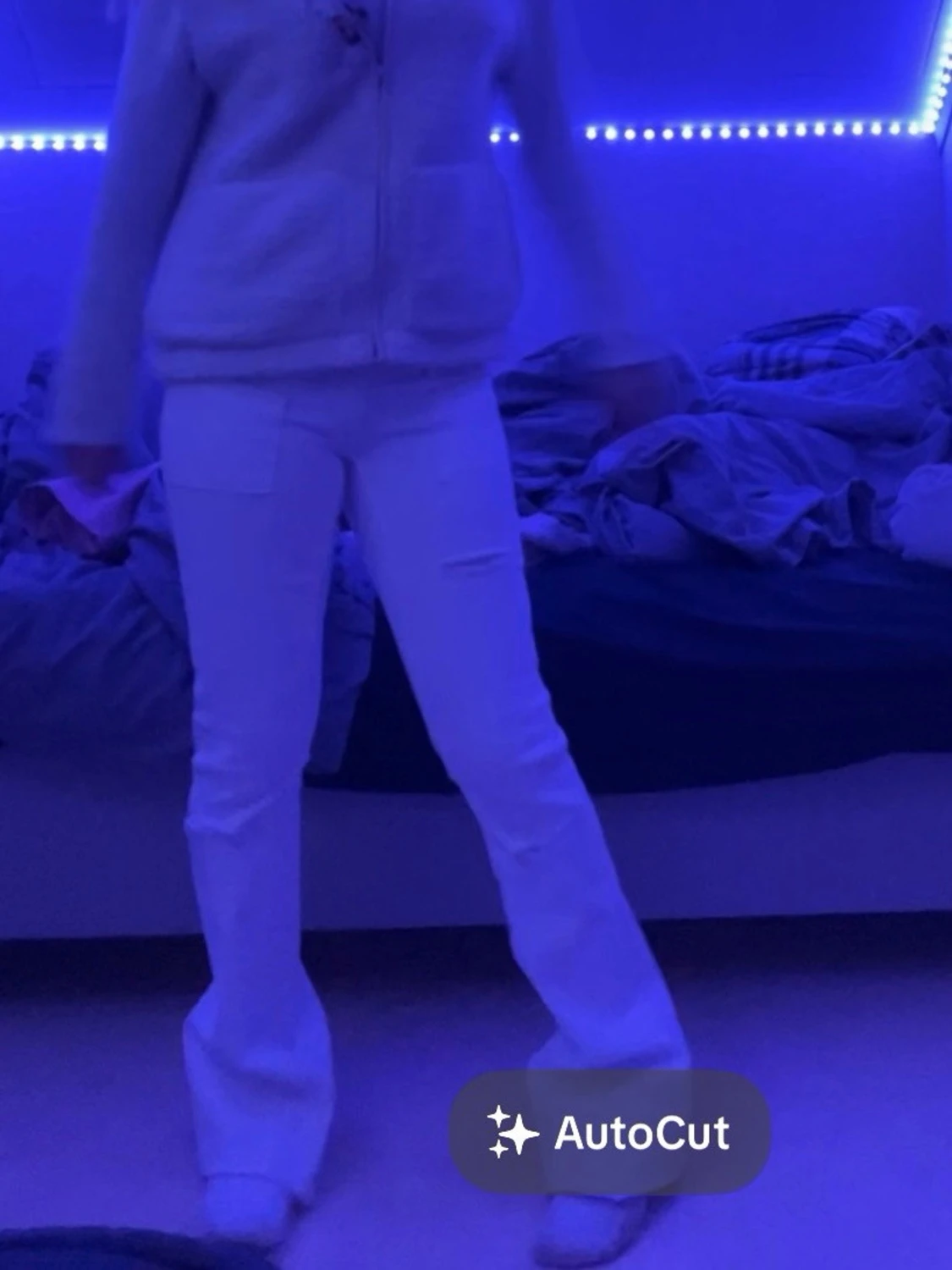 Vita bootcut jeans med fickor - 1
