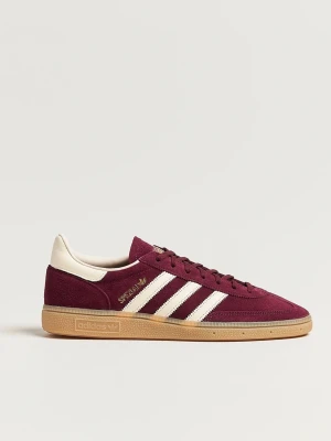 Adidas Spezial vinröda sneakers - Säljer mina Adidas Spezial vinröda i storlek 36 2/3. Använda max 3 gånger, i princip nya. Kan skicka bilder om det önskas. Säljer då jag inte använder dem. 