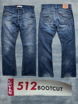 *BOOTCUT* LEVI’S 512 - Ett par extremt snygga Levi’s jeans i en av de populäraste modellerna just nu nämligen ”512” som sitter rakt med en bootcut! Lite heelbite förekommer. Storlek 34/34 - Hör av dig vid frågor!