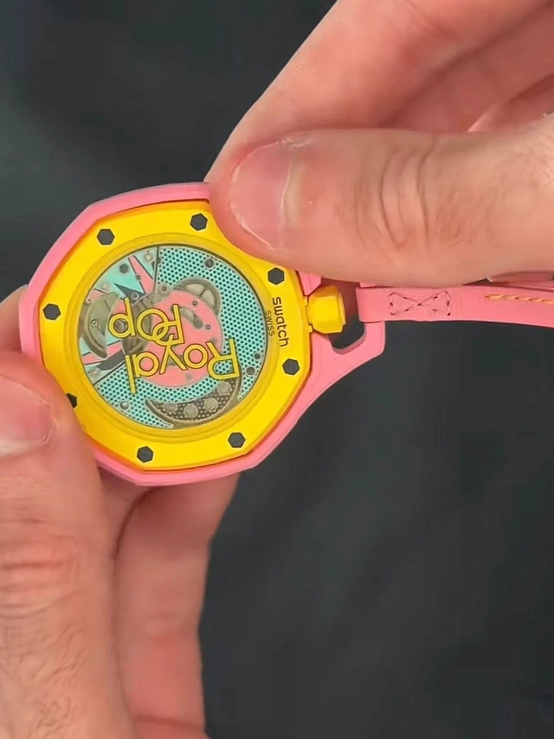 Swatch x Royal Pop färgglad klocka - 3