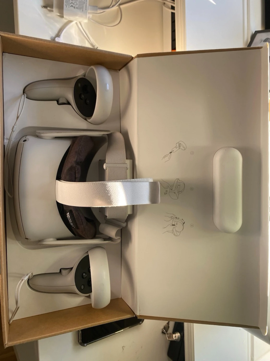 Oculus Quest 2 VR-headset med kontroller