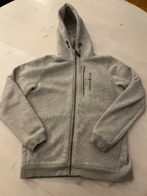 Sail racing tröja - Mycket fint skick. Storlek 170. Passar även folk med storlek XS