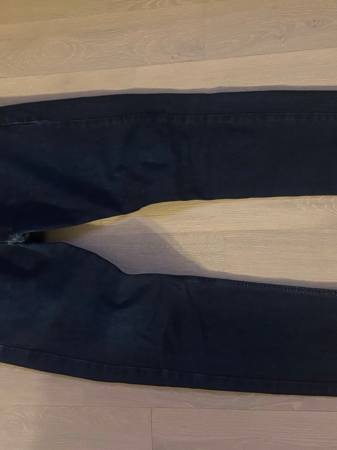 Mörkblå raka jeans - 1