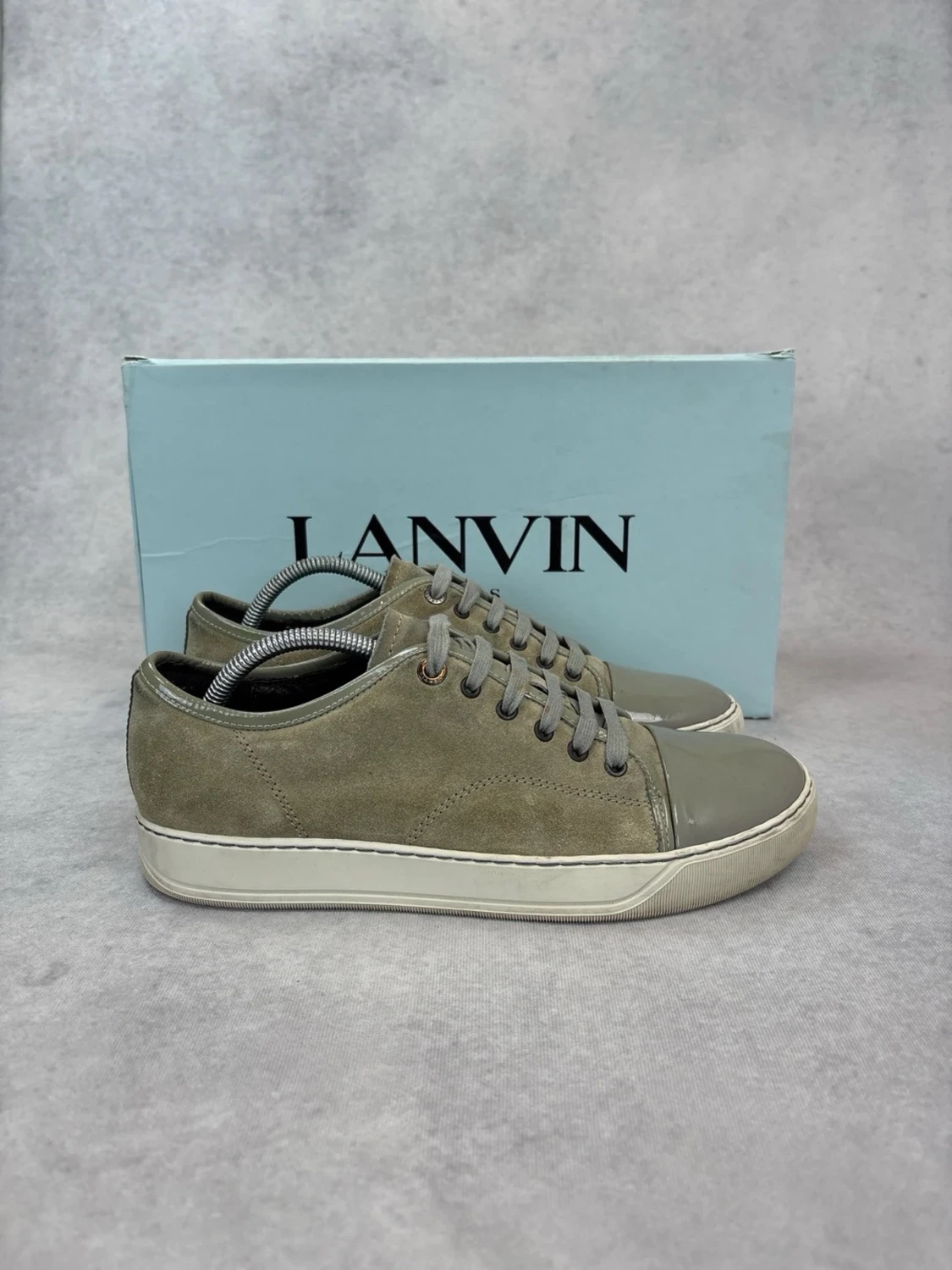 Grå sneakers från Lanvin