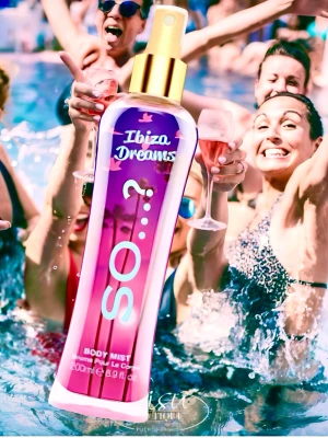 So…? Body Mist ”Ibiza Dreams”! - So…? Body Mist ”Ibiza Dreams”. 200 ml. Oanvänd.   ”Ibiza Dreams” är en fruktig och blommig doft, utformad för att framkalla känslan av sommarfester och solnedgångar. Dess toppnoter inkluderar rött äpple, hallon och päron, med hjärtnoter av viol, pion och orkidé, och basnoter av sandelträ och mysk.