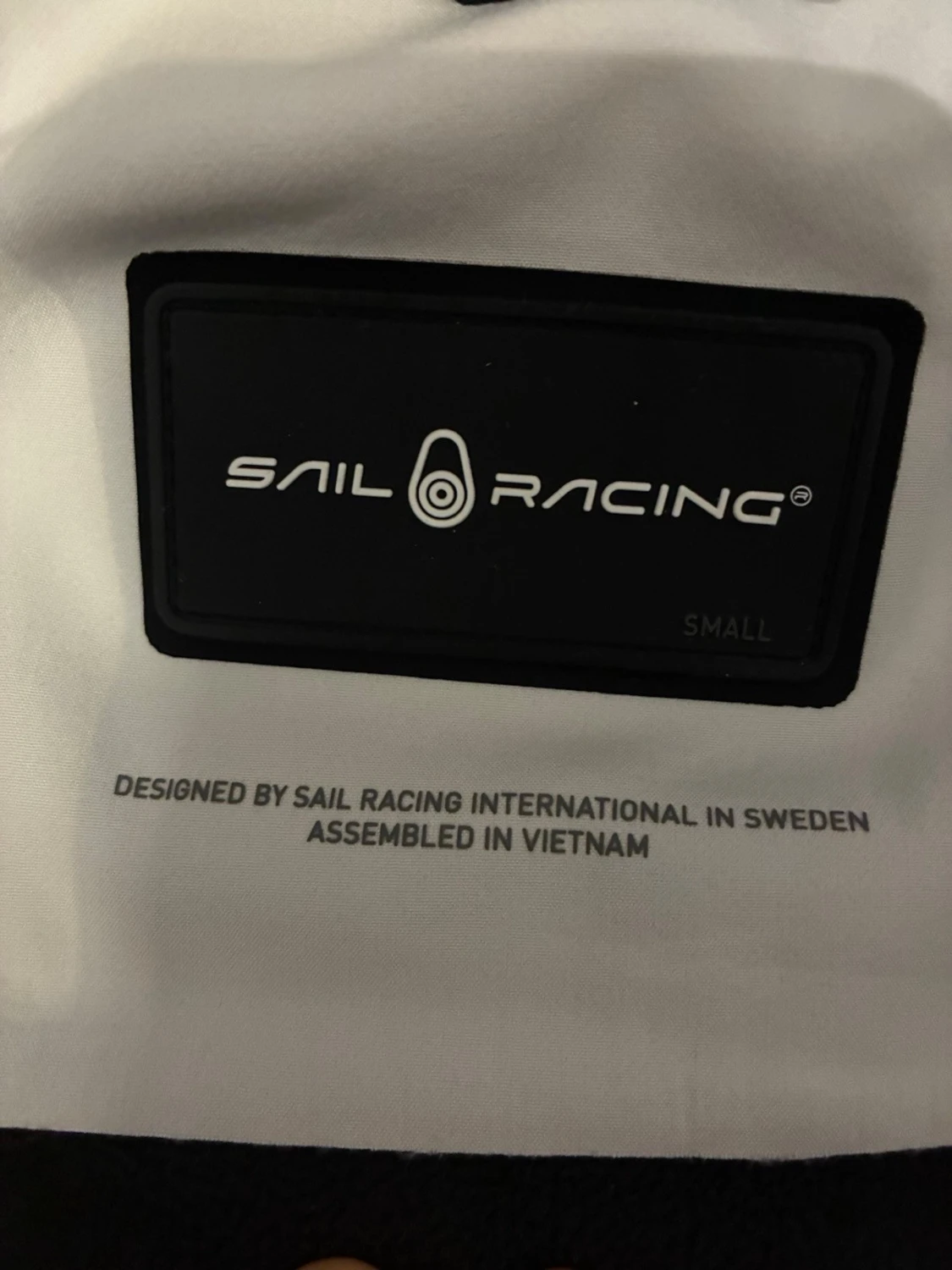 Vit vindjacka från Sail Racing - 2