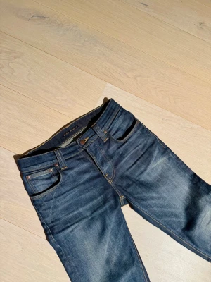 Nudie grim Tim  - Säljer dessa feta nudie grim Tim i storlek 28/32. Hör av er vid eventuella frågor. Mvh 