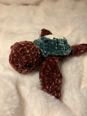 Virkad grön kiwi-sköldpadda 🥝 🐢  - Super gullig virkad kiwi sköldpadda 🐢 🥝 